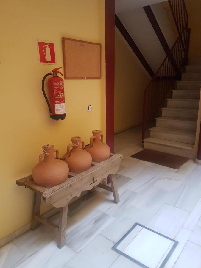 Apartamento Centrico Y Luminoso Con 2 Dormitorios. A/c + Wifi
